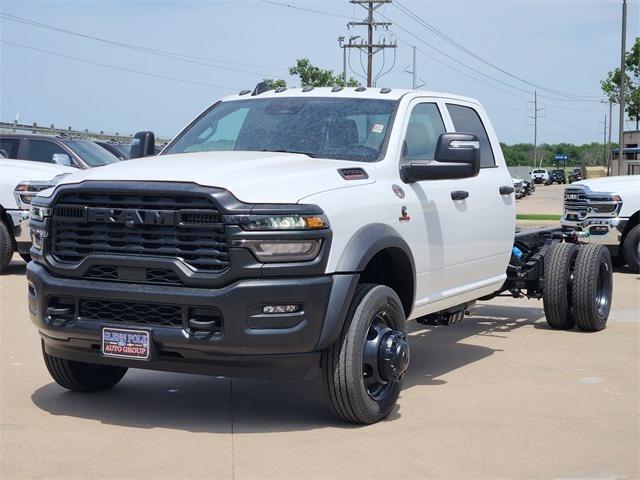 2025 RAM Ram 5500 Chassis Cab RAM 5500 TRADESMAN CHASSIS CREW CAB 4X4 84 CA
