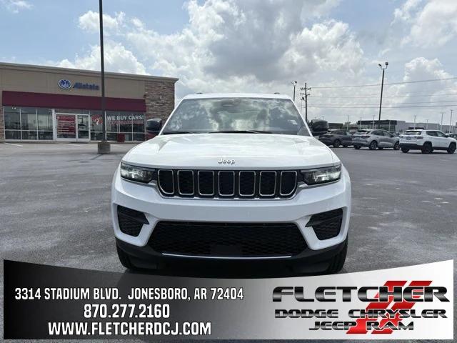 2025 Jeep Grand Cherokee GRAND CHEROKEE LAREDO 4X2