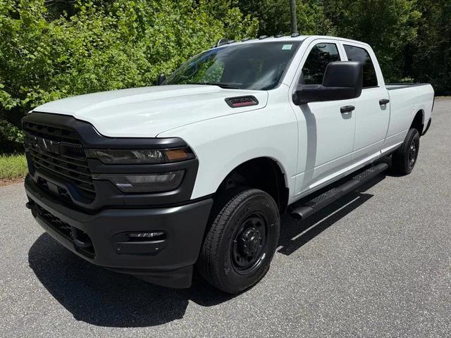 2025 RAM Ram 2500 RAM 2500 TRADESMAN CREW CAB 4X4 8 BOX