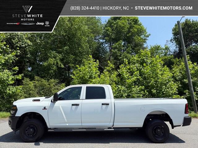 2025 RAM Ram 2500 RAM 2500 TRADESMAN CREW CAB 4X4 8 BOX
