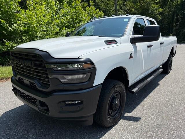 2025 RAM Ram 2500 RAM 2500 TRADESMAN CREW CAB 4X4 8 BOX