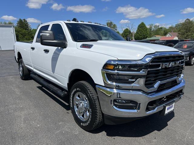 2025 RAM Ram 2500 RAM 2500 TRADESMAN CREW CAB 4X4 8 BOX