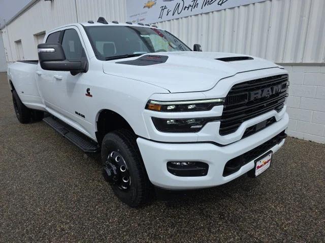 2025 RAM Ram 3500 RAM 3500 LARAMIE CREW CAB 4X4 8 BOX