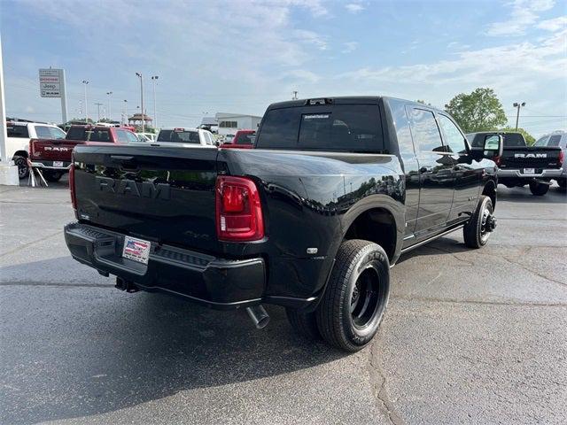 2025 RAM Ram 3500 RAM 3500 LARAMIE MEGA CAB 4X4 64 BOX