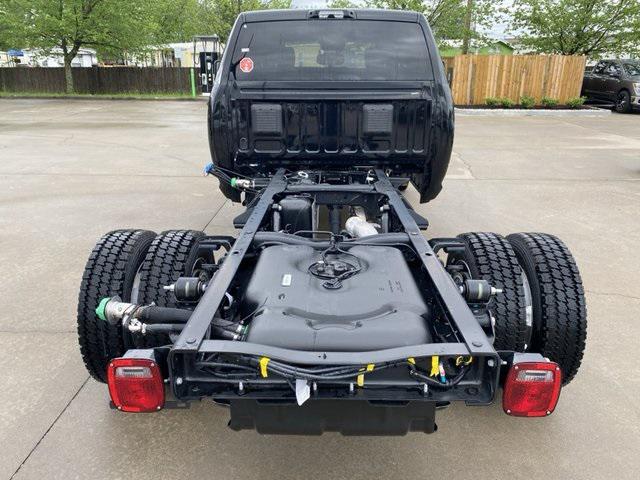 2025 RAM Ram 4500 Chassis Cab RAM 4500 TRADESMAN CHASSIS CREW CAB 4X4 60 CA