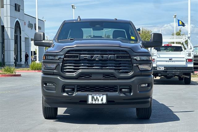 2025 RAM Ram 2500 RAM 2500 TRADESMAN CREW CAB 4X4 64 BOX
