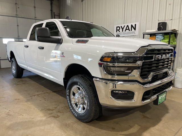 2025 RAM Ram 2500 RAM 2500 TRADESMAN CREW CAB 4X4 8 BOX