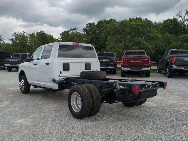 2025 RAM Ram 3500 Chassis Cab RAM 3500 TRADESMAN CREW CAB CHASSIS 4X4 60 CA