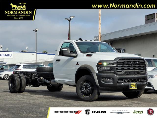 2025 RAM Ram 5500 Chassis Cab RAM 5500 TRADESMAN CHASSIS REGULAR CAB 4X2 120 CA