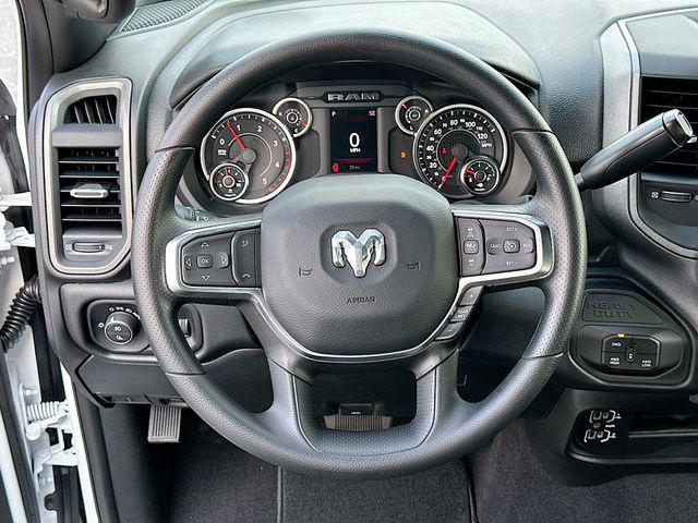 2025 RAM Ram 3500 RAM 3500 TRADESMAN CREW CAB 4X4 8 BOX