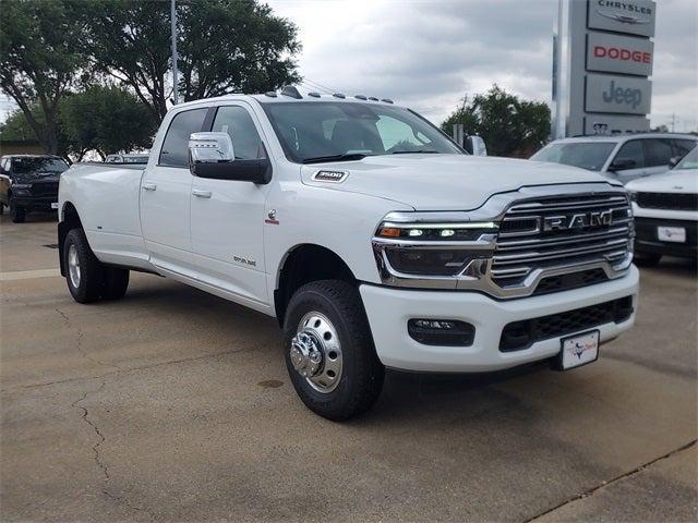 2025 RAM Ram 3500 RAM 3500 LARAMIE CREW CAB 4X4 8 BOX