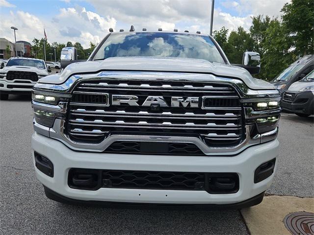 2025 RAM Ram 3500 RAM 3500 LIMITED LONGHORN CREW CAB 4X4 8 BOX
