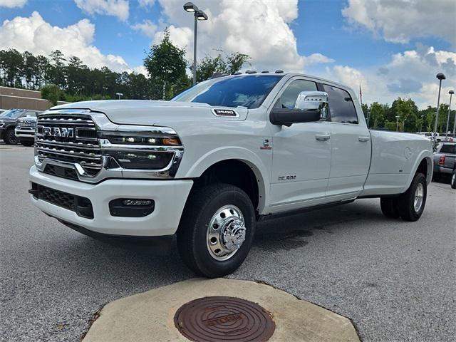2025 RAM Ram 3500 RAM 3500 LIMITED LONGHORN CREW CAB 4X4 8 BOX