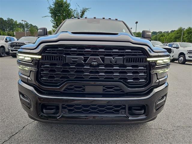 2025 RAM Ram 3500 RAM 3500 LIMITED CREW CAB 4X4 64 BOX