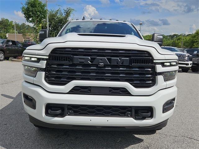 2025 RAM Ram 3500 RAM 3500 LIMITED CREW CAB 4X4 64 BOX