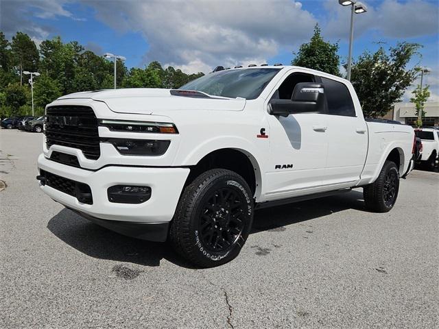 2025 RAM Ram 3500 RAM 3500 LIMITED CREW CAB 4X4 64 BOX