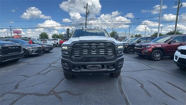 2025 RAM Ram 2500 RAM 2500 TRADESMAN CREW CAB 4X4 64 BOX