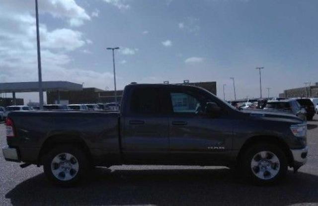 2022 Ram 1500 Big Horn Quad Cab 4x2 6'4" Box