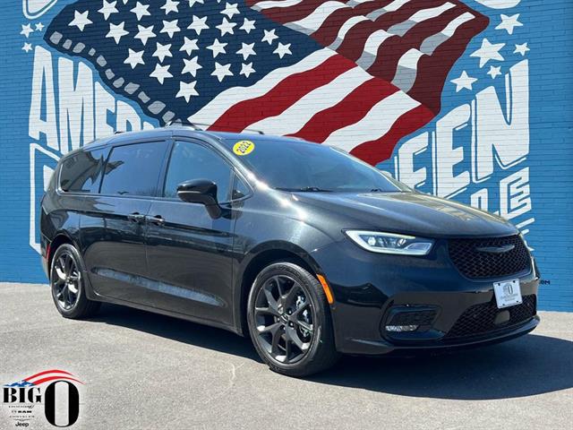 2022 Chrysler Pacifica Limited