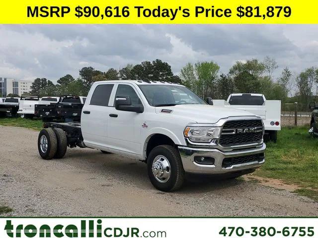 2024 RAM Ram 3500 Chassis Cab RAM 3500 TRADESMAN CREW CAB CHASSIS 4X4 60 CA