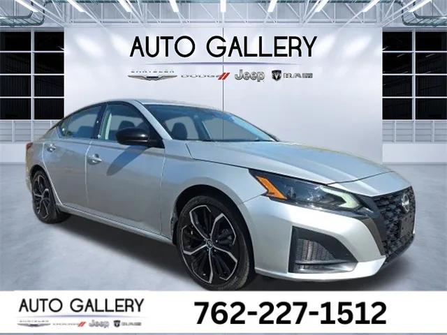 2024 Nissan Altima SR FWD