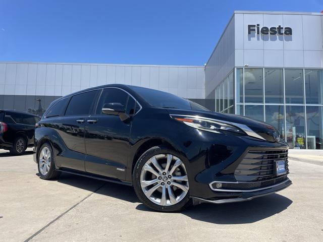 2021 Toyota Sienna Limited