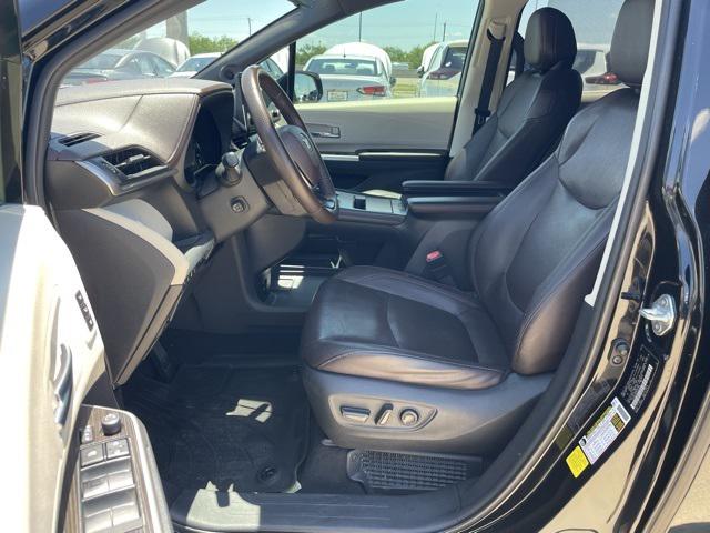 2021 Toyota Sienna Limited