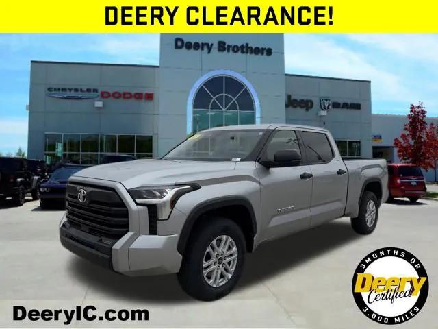 2022 Toyota Tundra SR5