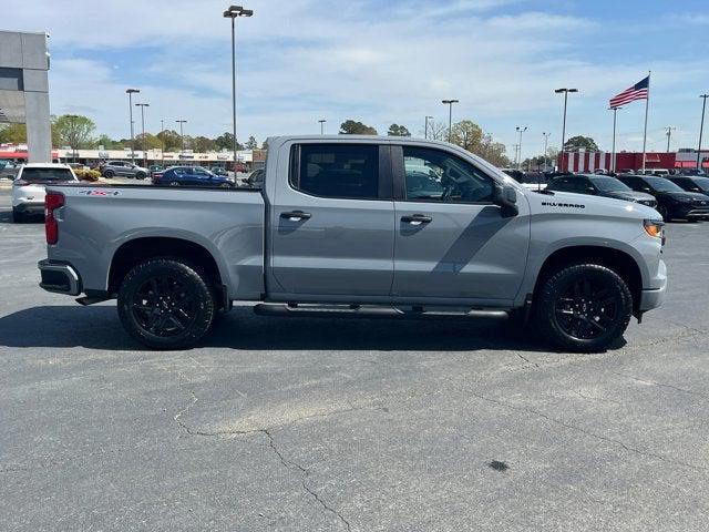 2024 Chevrolet Silverado 1500 4WD Crew Cab Short Bed Custom