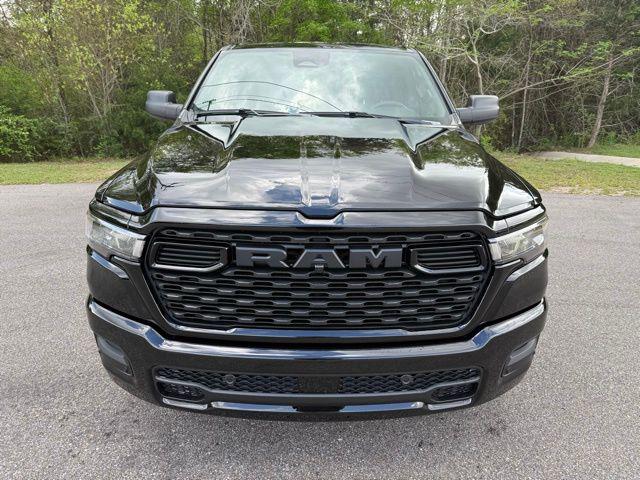 2025 RAM Ram 1500 RAM 1500 TRADESMAN QUAD CAB 4X2 64 BOX
