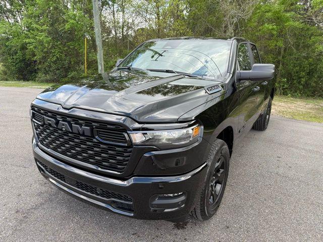 2025 RAM Ram 1500 RAM 1500 TRADESMAN QUAD CAB 4X2 64 BOX