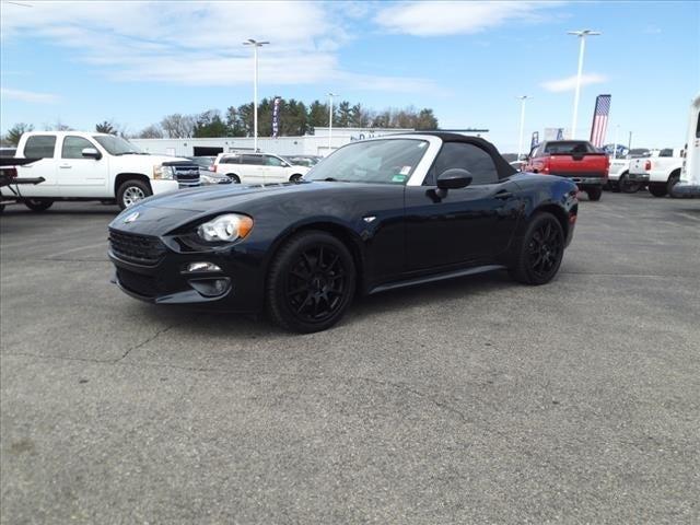 2017 Fiat 124 Spider Lusso