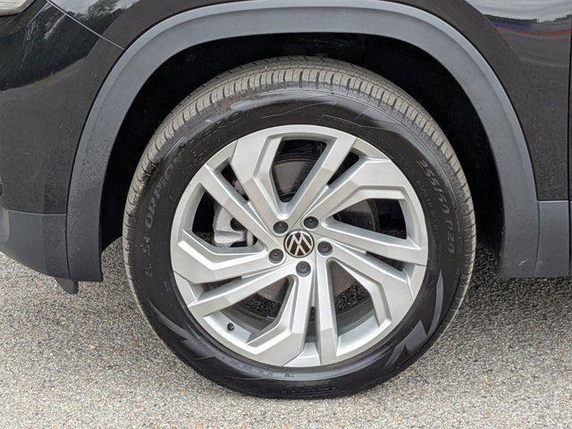 2021 Volkswagen Atlas 3.6L V6 SE w/Technology