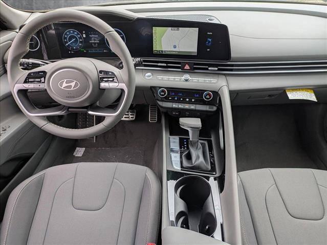 2025 Hyundai Elantra Hybrid SEL Sport