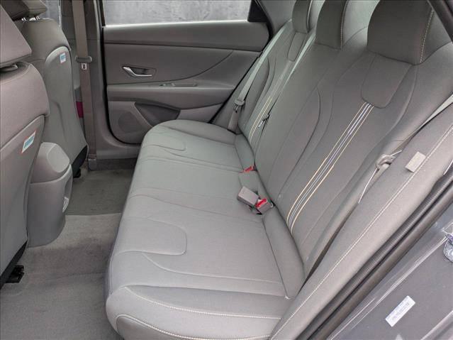 2025 Hyundai Elantra Hybrid SEL Sport