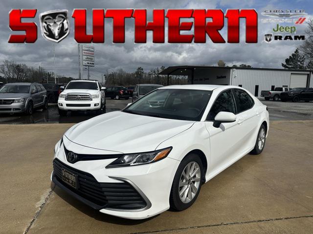 2021 Toyota Camry LE