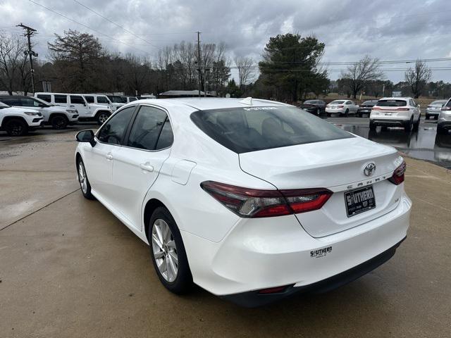 2021 Toyota Camry LE