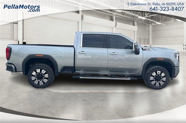 2024 GMC Sierra 2500HD 4WD Crew Cab Standard Bed Denali