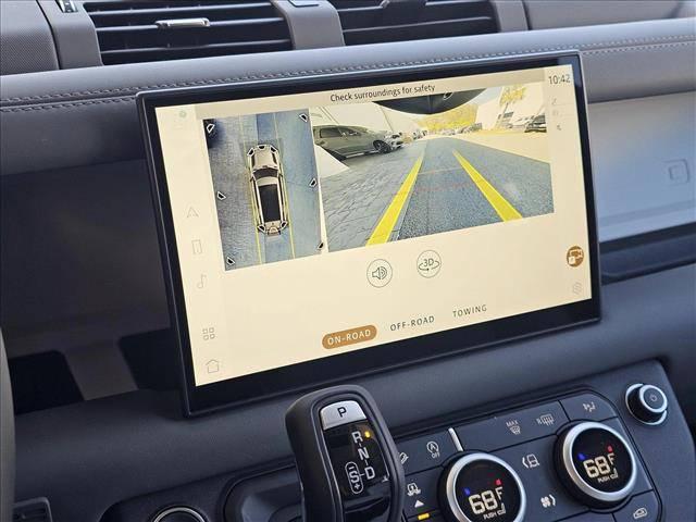 2025 Land Rover Defender 130 P400 S