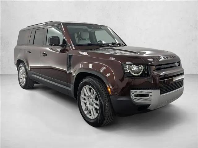 2025 Land Rover Defender 130 P400 S