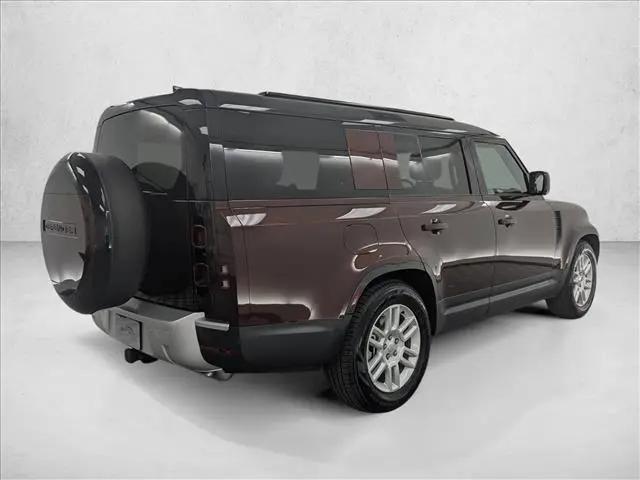 2025 Land Rover Defender 130 P400 S