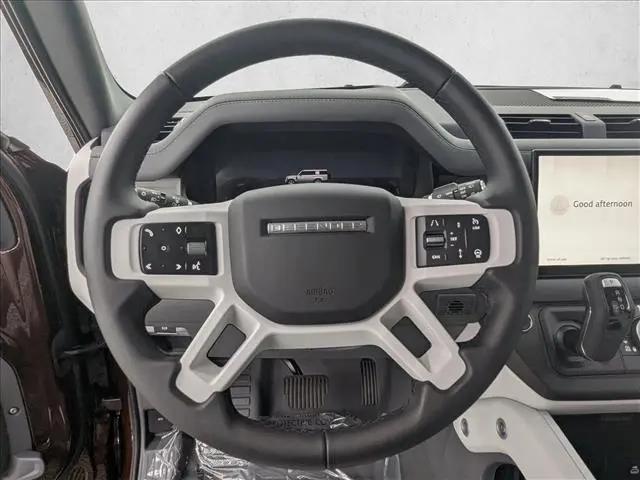 2025 Land Rover Defender 130 P400 S