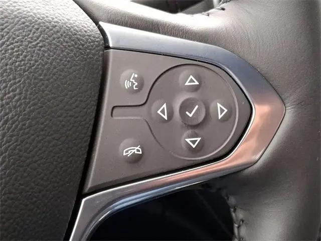 2022 Chevrolet Traverse AWD LT Leather