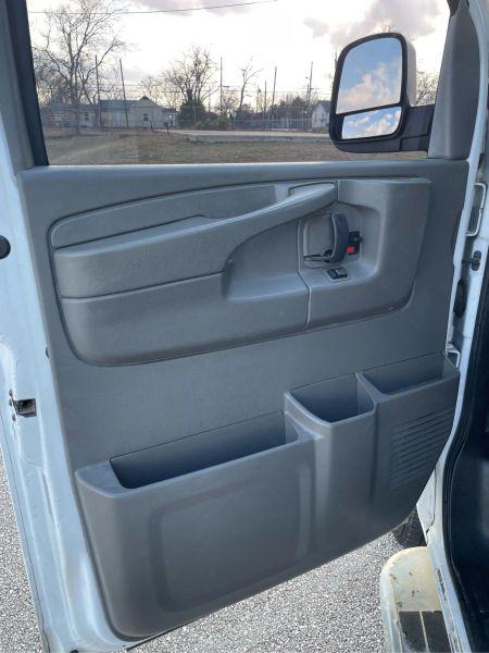 2014 GMC Savana 2500 Work Van