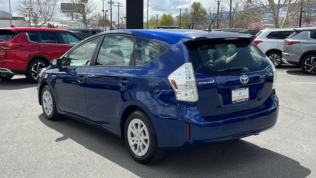 2014 Toyota Prius v Three