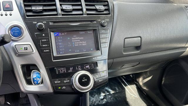 2014 Toyota Prius v Three
