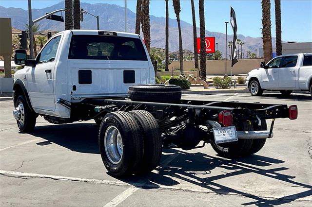 2025 RAM Ram 3500 Chassis Cab RAM 3500 TRADESMAN CHASSIS REGULAR CAB 4X4 84 CA 2025 RAM Ram 3500 Chassis Cab RAM 3500 TRADESMAN CHASSIS REGULAR CAB 4X4 84 CA