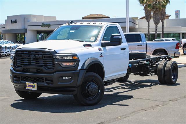 2025 RAM Ram 5500 Chassis Cab RAM 5500 TRADESMAN CHASSIS REGULAR CAB 4X4 120 CA