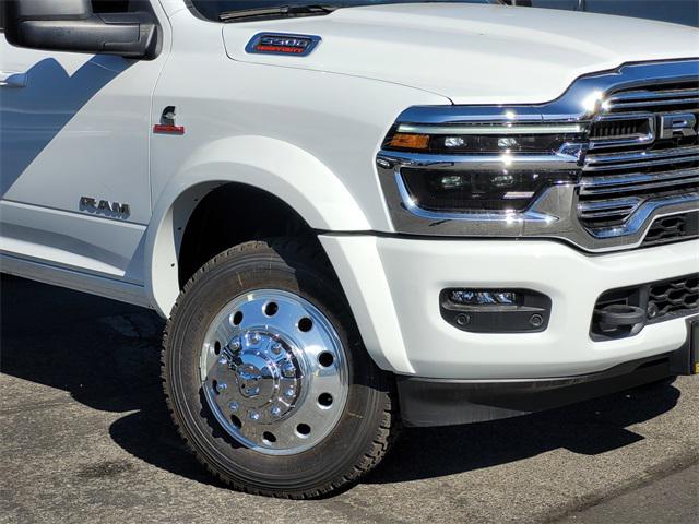 2025 RAM Ram 5500 Chassis Cab RAM 5500 BIG HORN CHASSIS CREW CAB 4X4 60 CA