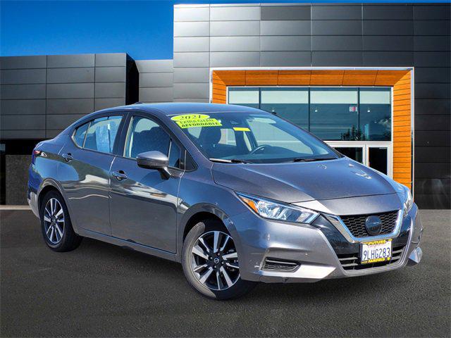 2021 Nissan Versa SV Xtronic CVT